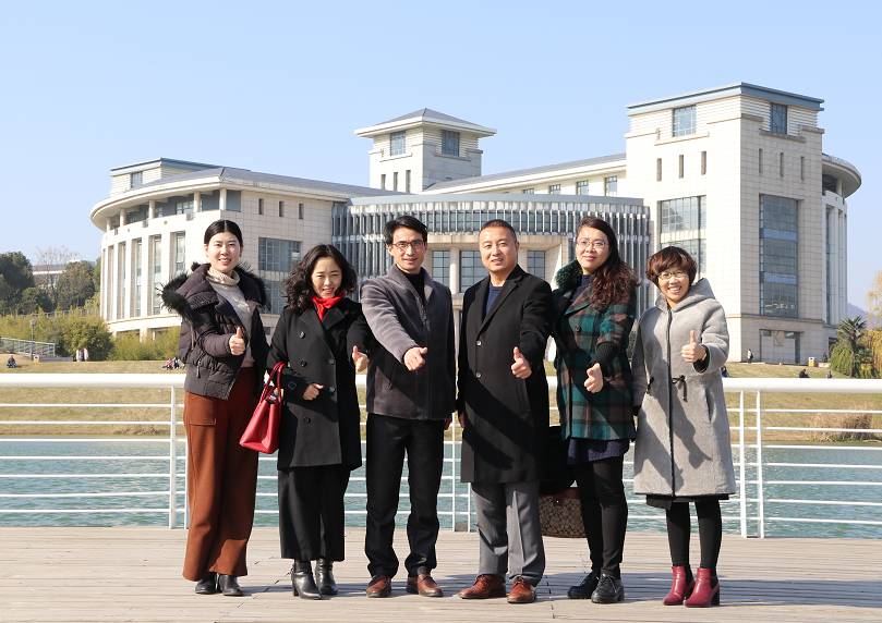 东审会计师事务所携手南京审计大学成立“东审-赵菲助梦基金”