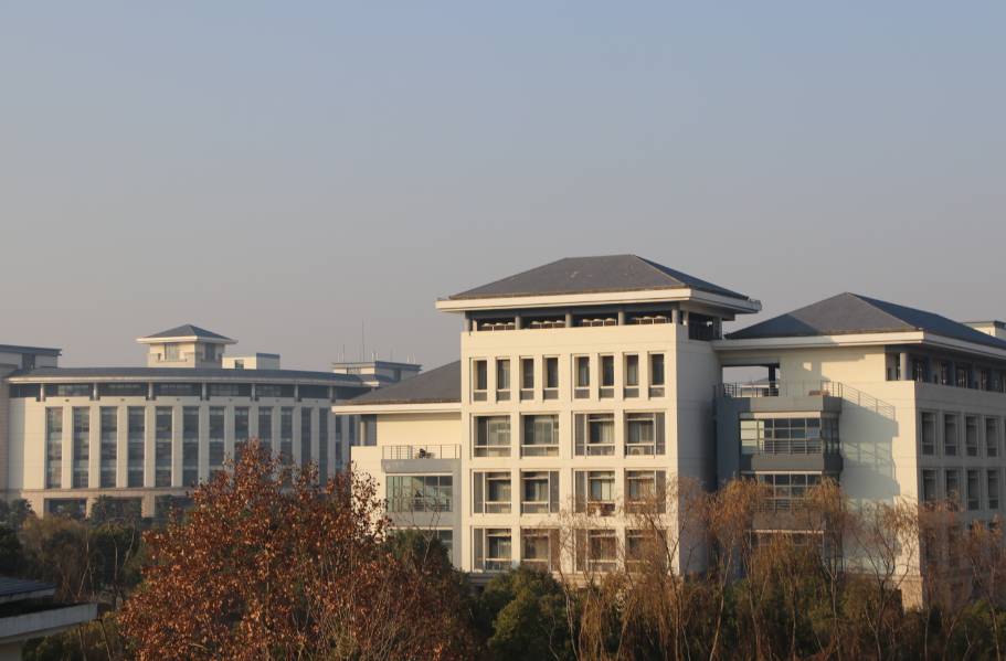 东审会计师事务所携手南京审计大学成立“东审-赵菲助梦基金”